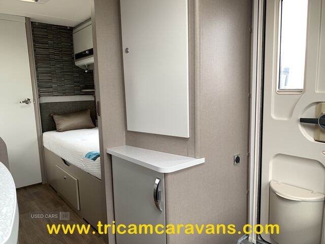 2016 Sterling Eccles 565/4, Twin Fixed Beds
