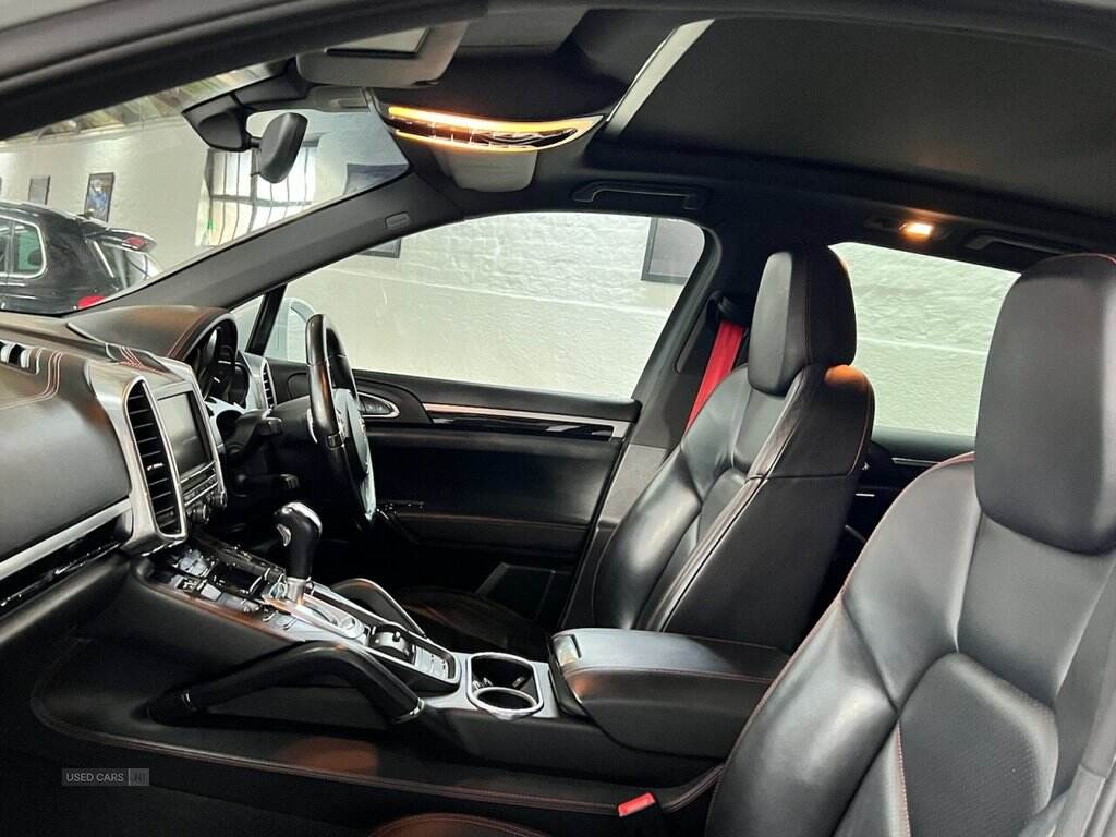 Jul 2012 Porsche Cayenne Diesel [245] 5dr Tiptronic S