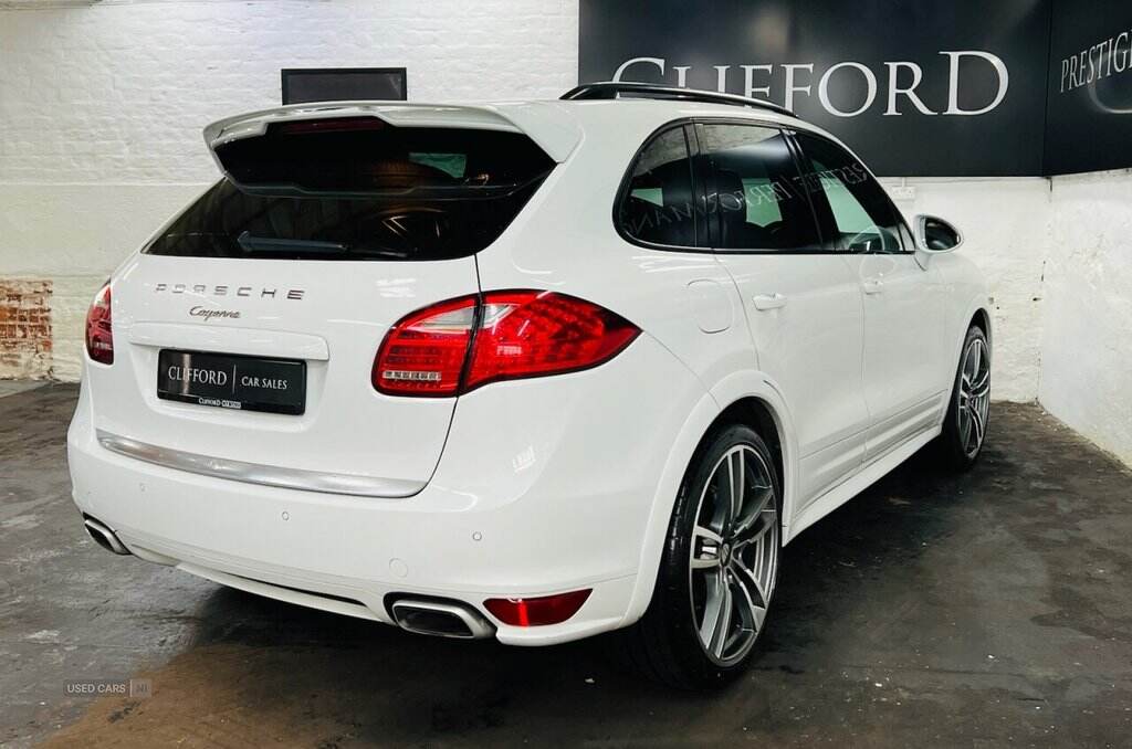 Jul 2012 Porsche Cayenne Diesel [245] 5dr Tiptronic S