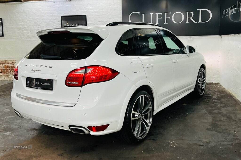 Jul 2012 Porsche Cayenne Diesel [245] 5dr Tiptronic S