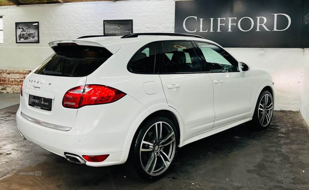 Jul 2012 Porsche Cayenne Diesel [245] 5dr Tiptronic S