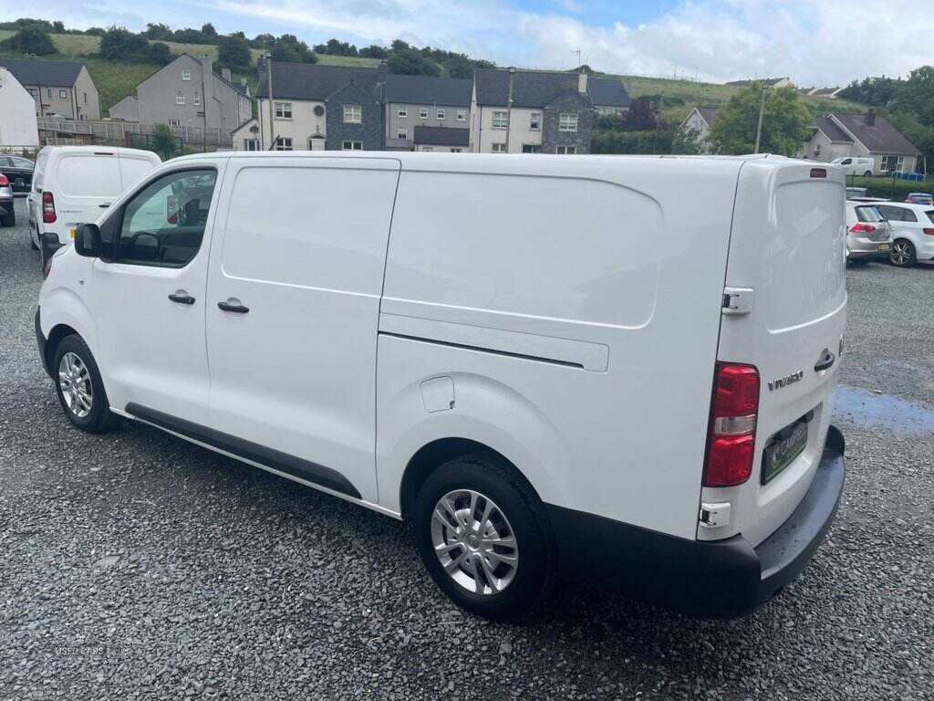 Mar 2021 Vauxhall Vivaro 2900 1.5d 100PS Dynamic H1 Van