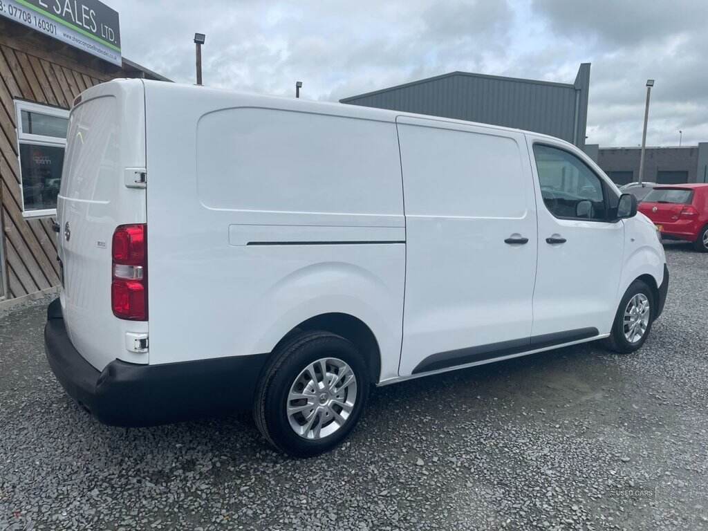 Mar 2021 Vauxhall Vivaro 2900 1.5d 100PS Dynamic H1 Van