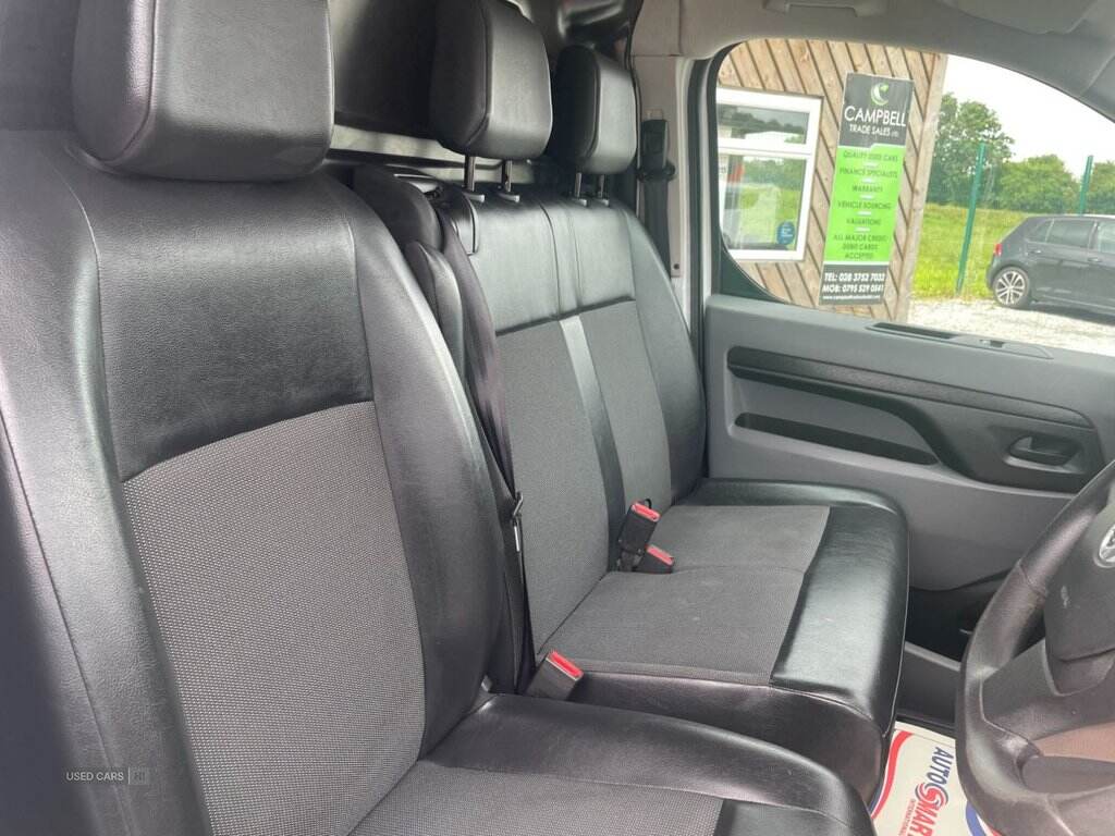 Mar 2021 Vauxhall Vivaro 2900 1.5d 100PS Dynamic H1 Van