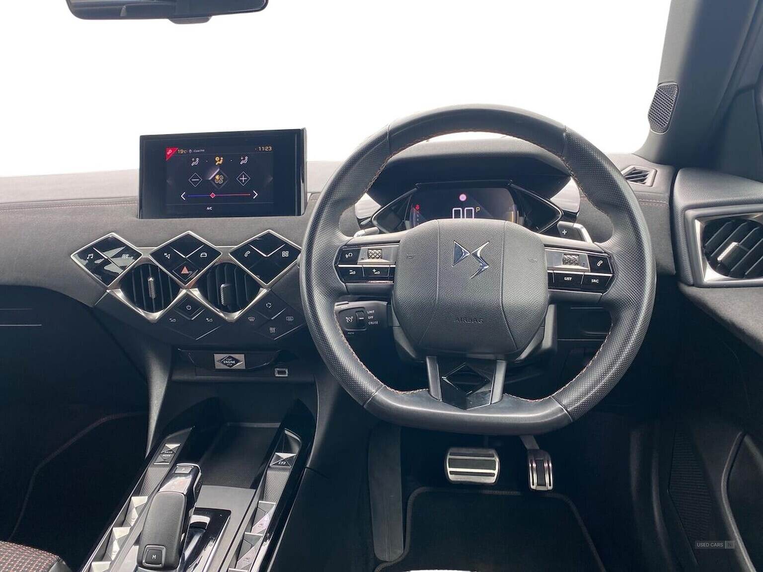 Feb 2020 DS DS3 CROSSBACK 1.2 Puretech 130 Performance Line 5Dr Eat8