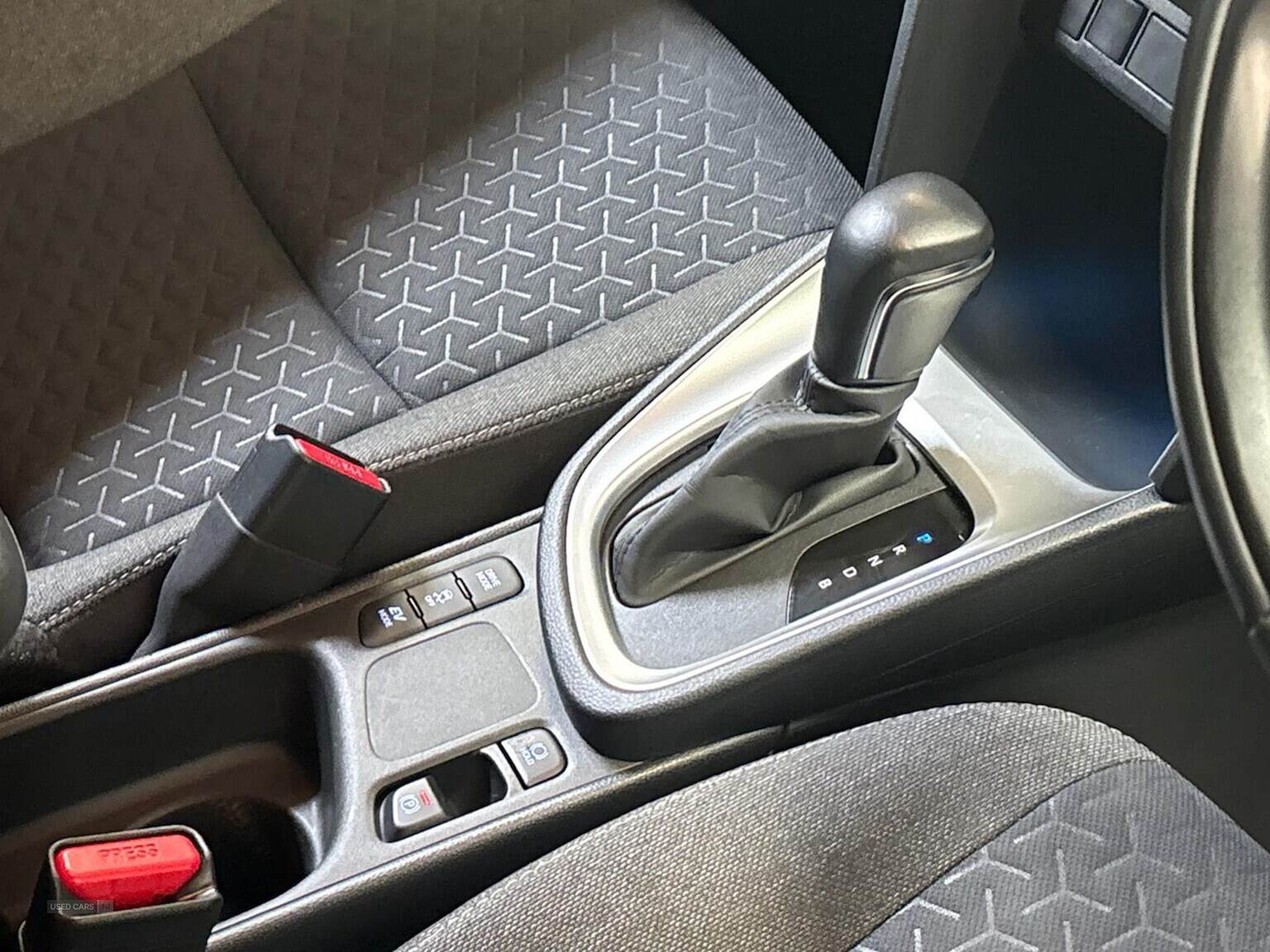 Jul 2023 Toyota Yaris Cross 1.5 Hybrid Design 5Dr Cvt