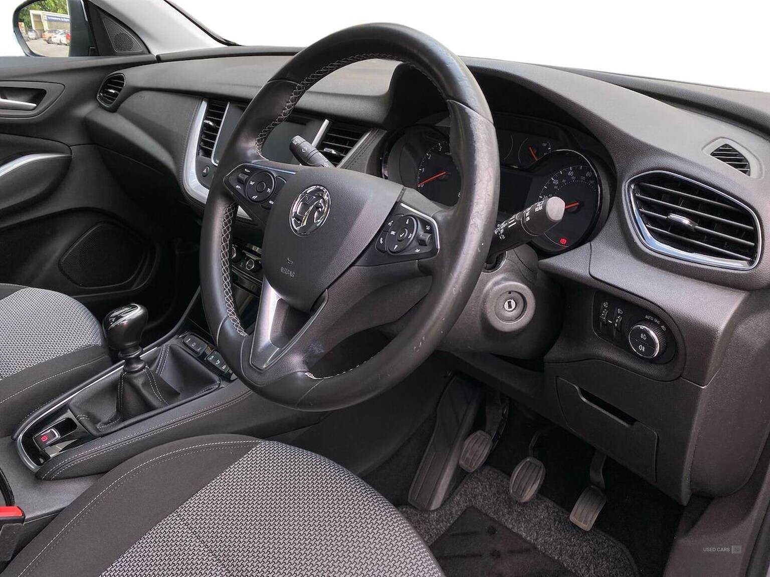 Oct 2018 Vauxhall Grandland X 1.2 Turbo Se 5Dr