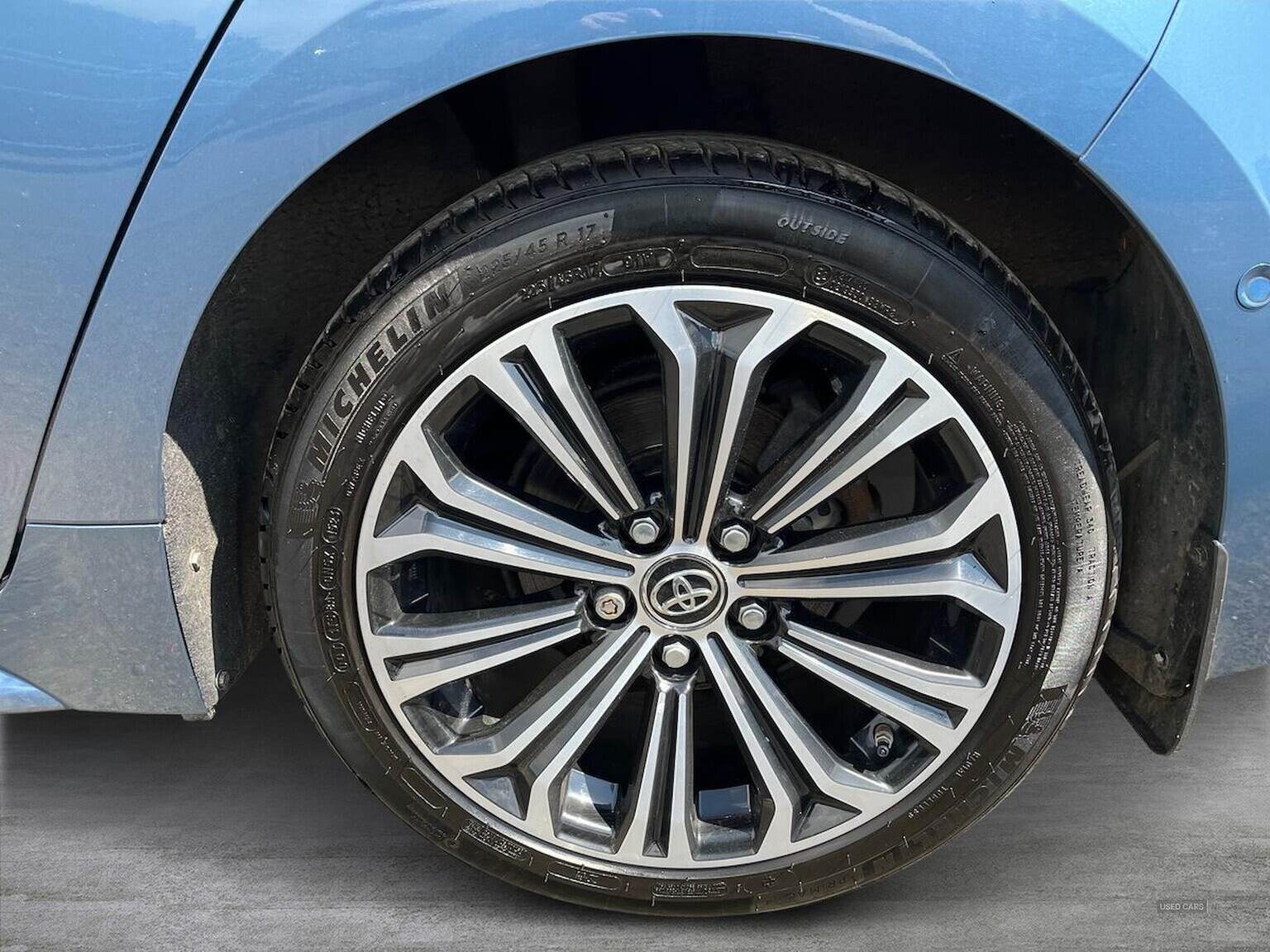 Jun 2019 Toyota Corolla 1.8 Vvt-I Hybrid Design 5Dr Cvt