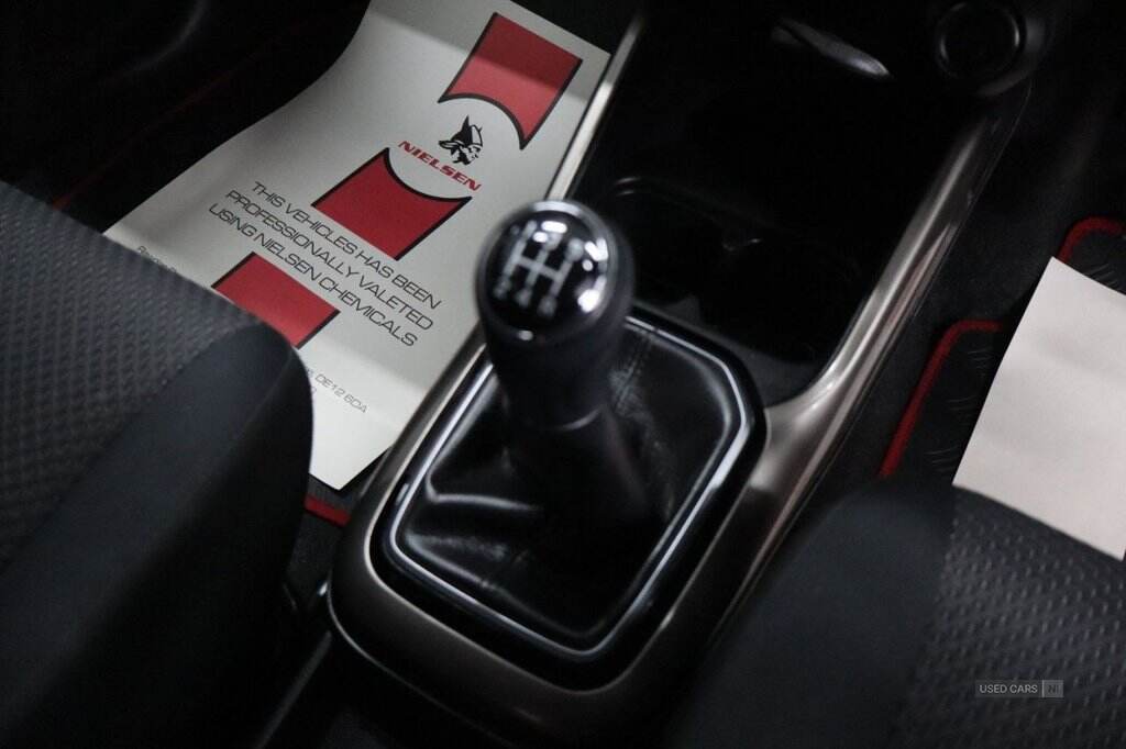 Feb 2017 Suzuki Ignis 1.2 Dualjet SZ3 5dr