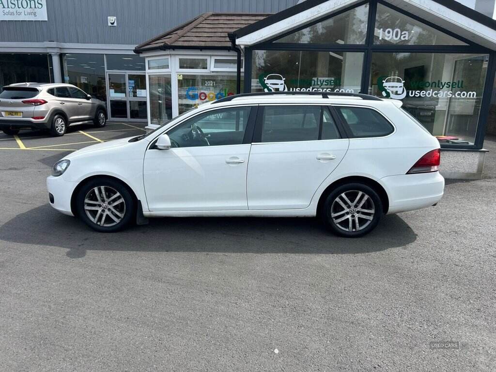 Jun 2012 Volkswagen Golf 1.6 TDI 105 BlueMotion Tech SE 5dr
