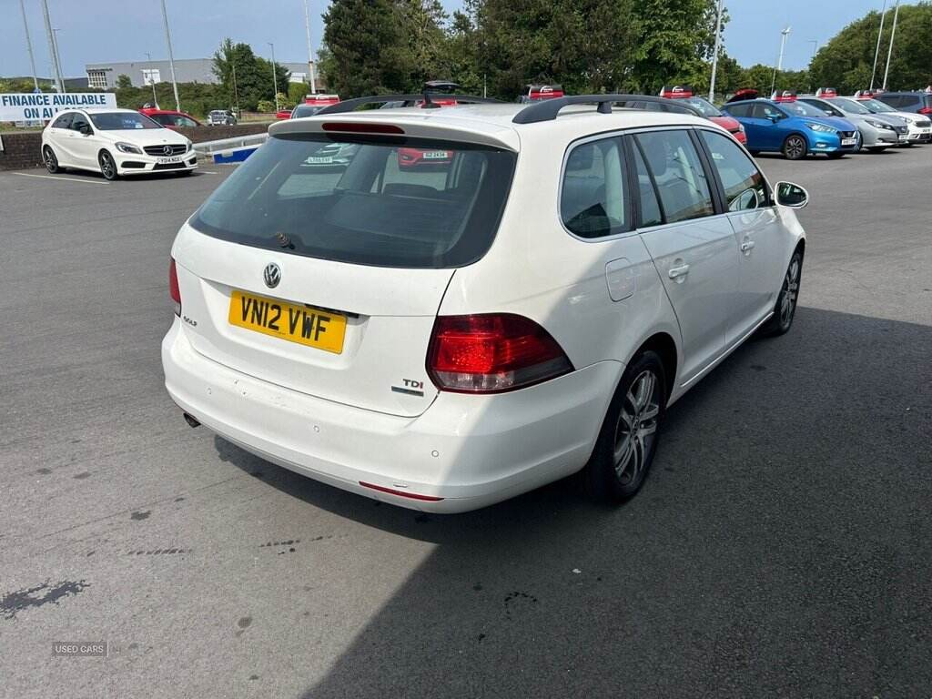 Jun 2012 Volkswagen Golf 1.6 TDI 105 BlueMotion Tech SE 5dr