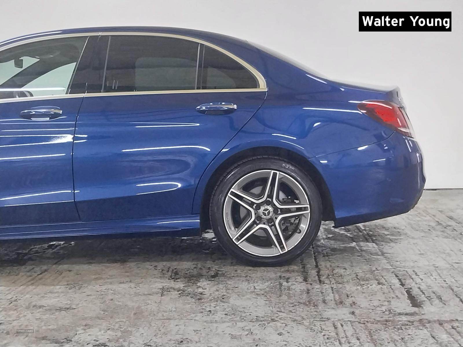 Jan 2020 Mercedes-Benz C Class C300d AMG Line Edition Premium Plus 4dr 9G-Tronic