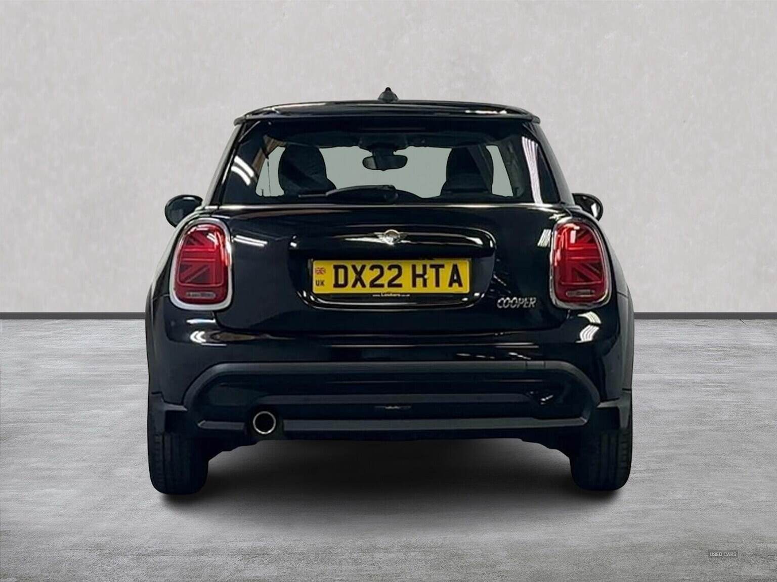 Apr 2022 MINI HATCHBACK 1.5 Cooper Classic 3Dr Auto