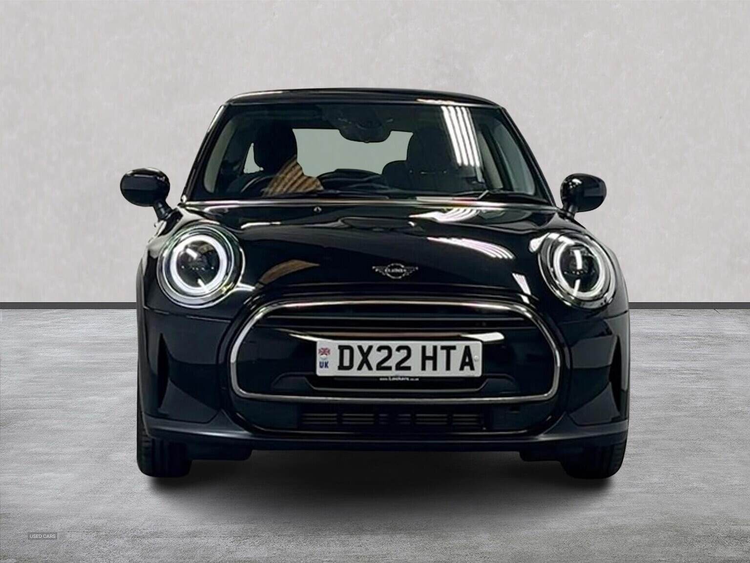 Apr 2022 MINI HATCHBACK 1.5 Cooper Classic 3Dr Auto