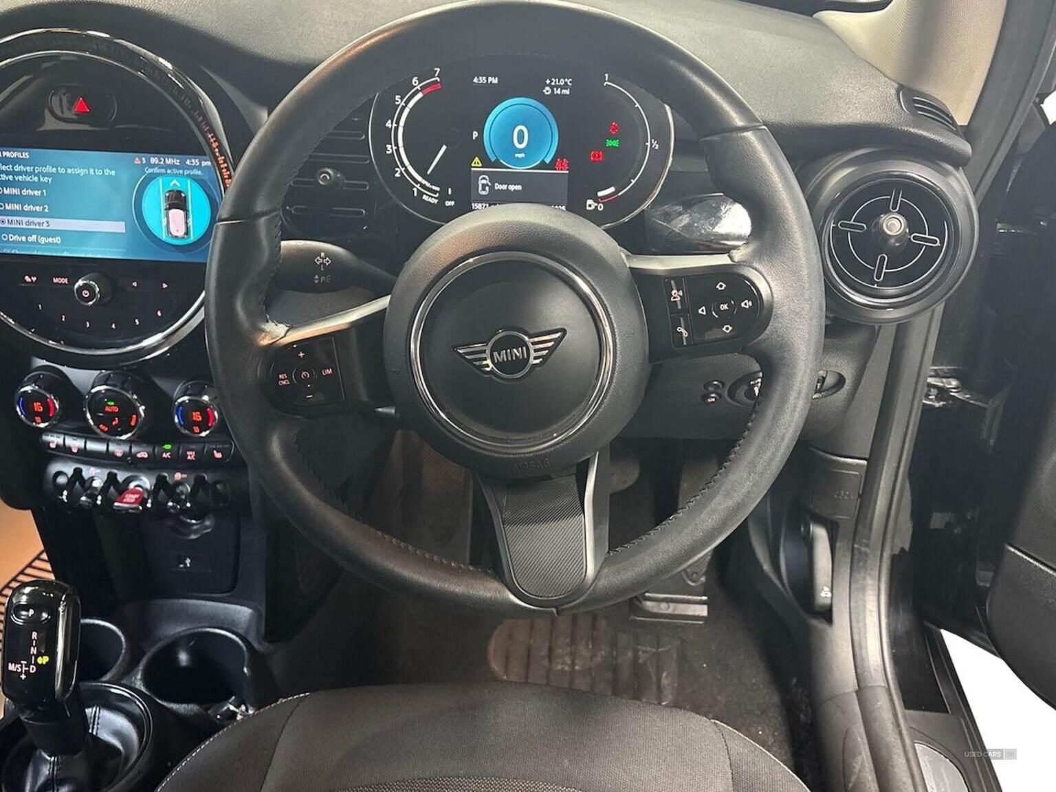 Apr 2022 MINI HATCHBACK 1.5 Cooper Classic 3Dr Auto