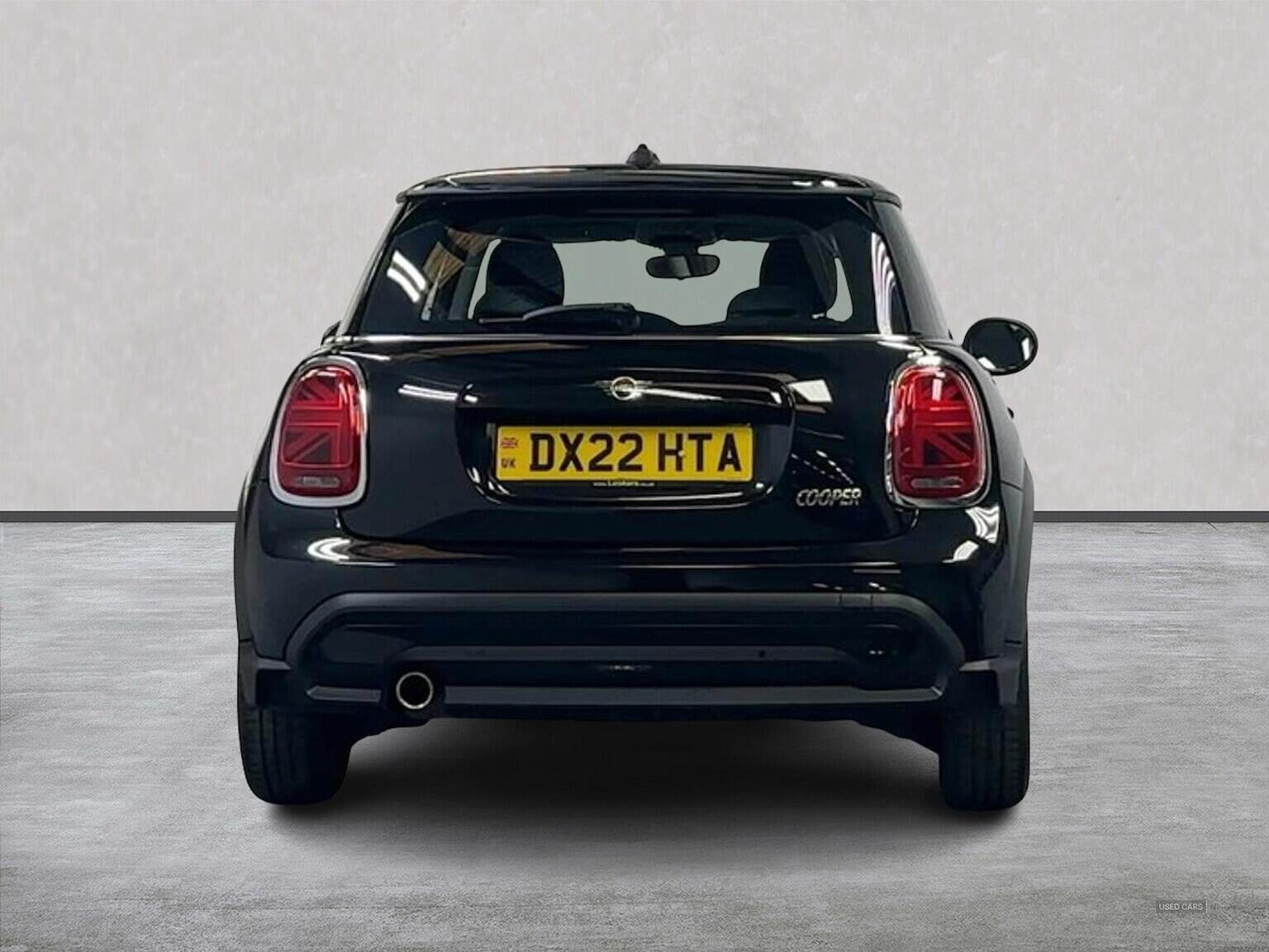 Apr 2022 MINI HATCHBACK 1.5 Cooper Classic 3Dr Auto