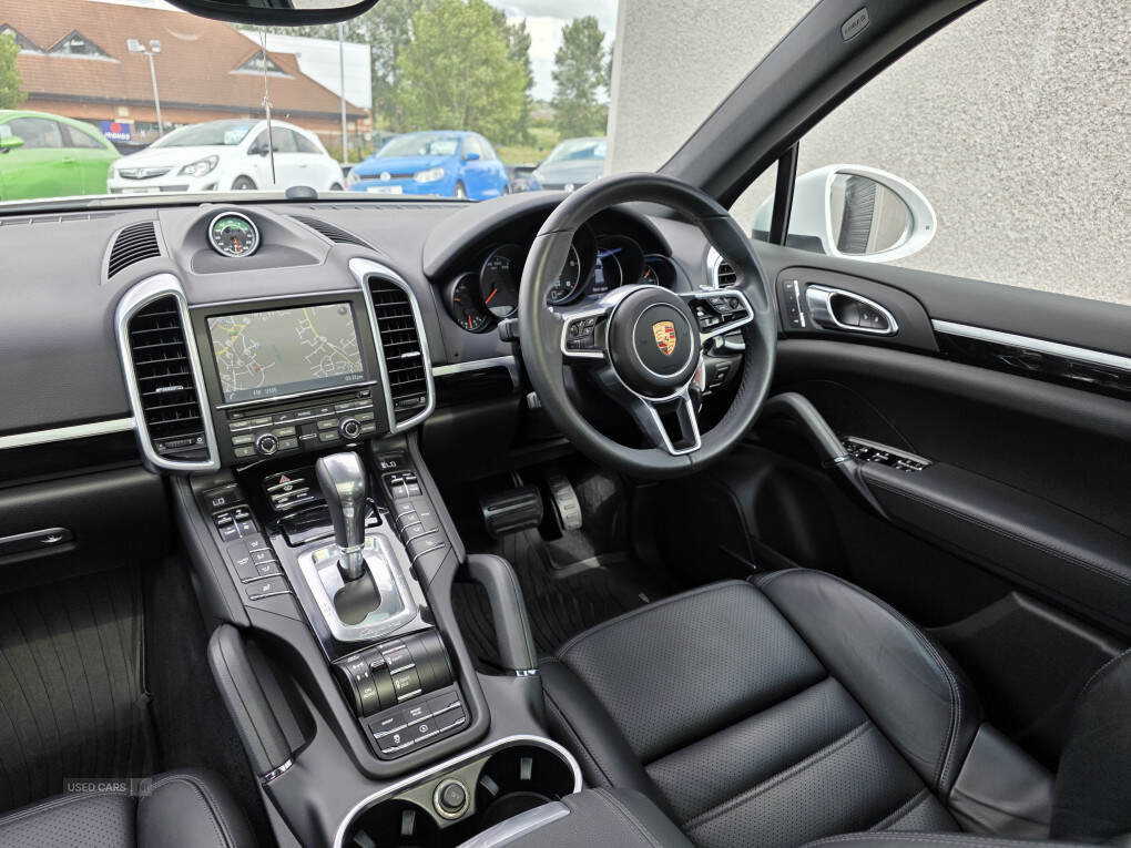 Mar 2015 Porsche Cayenne Diesel 5dr Tiptronic S