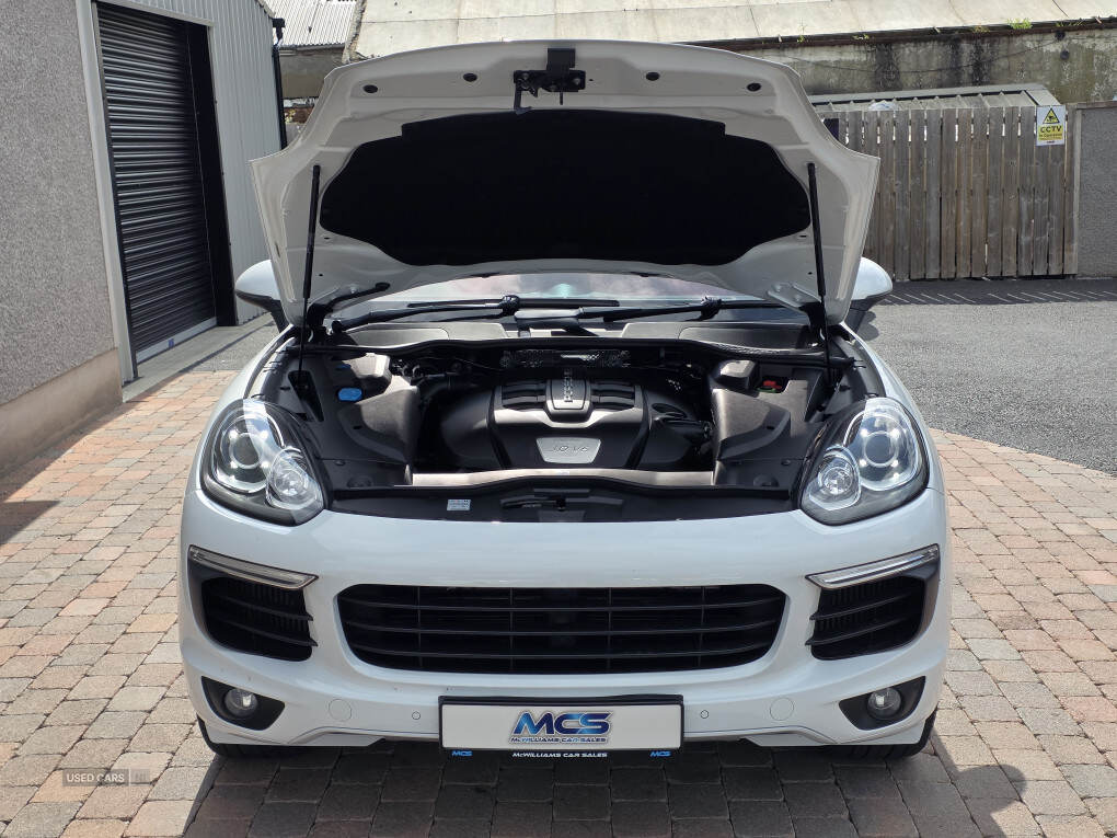 Mar 2015 Porsche Cayenne Diesel 5dr Tiptronic S
