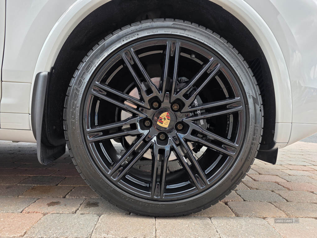 Mar 2015 Porsche Cayenne Diesel 5dr Tiptronic S