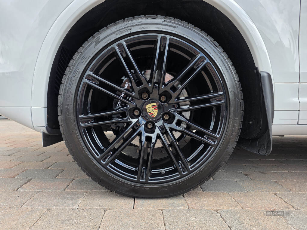 Mar 2015 Porsche Cayenne Diesel 5dr Tiptronic S