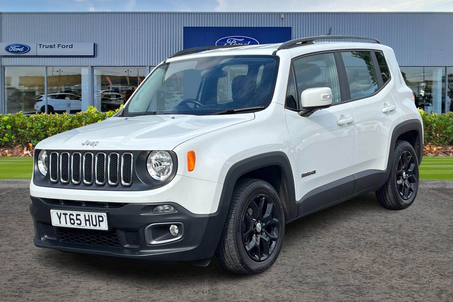 Sep 2015 Jeep Renegade 1.4 Multiair Longitude 5dr