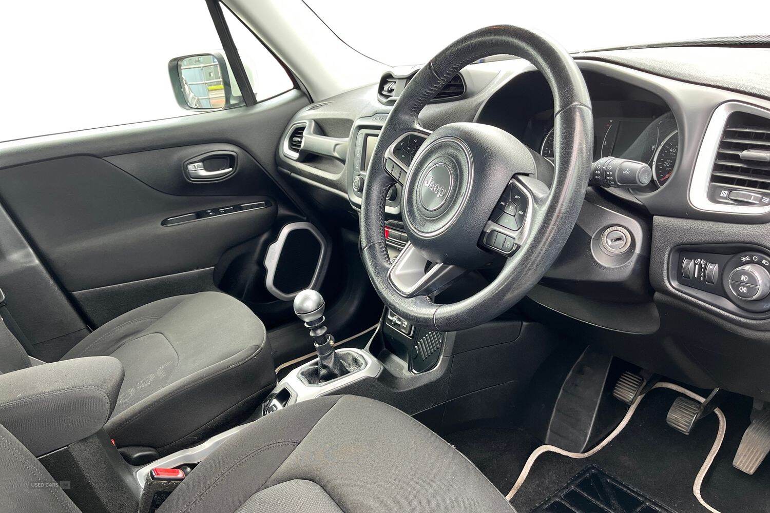 Sep 2015 Jeep Renegade 1.4 Multiair Longitude 5dr