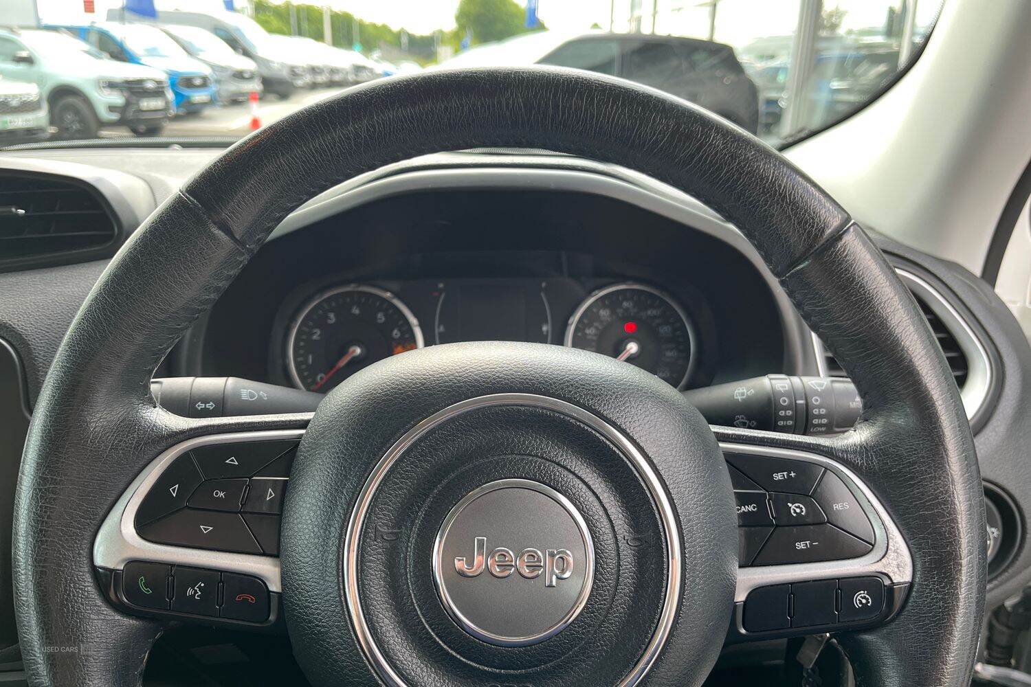 Sep 2015 Jeep Renegade 1.4 Multiair Longitude 5dr