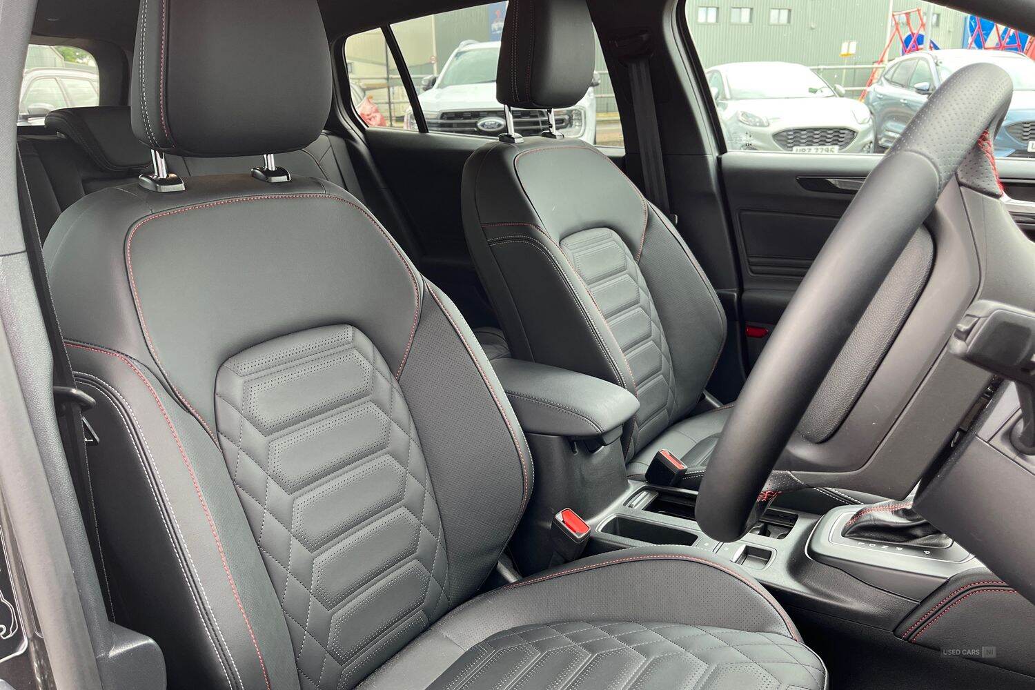 Apr 2025 Ford Focus 1.0 EcoBoost Hybrid mHEV 155 ST-Line X 5dr Auto