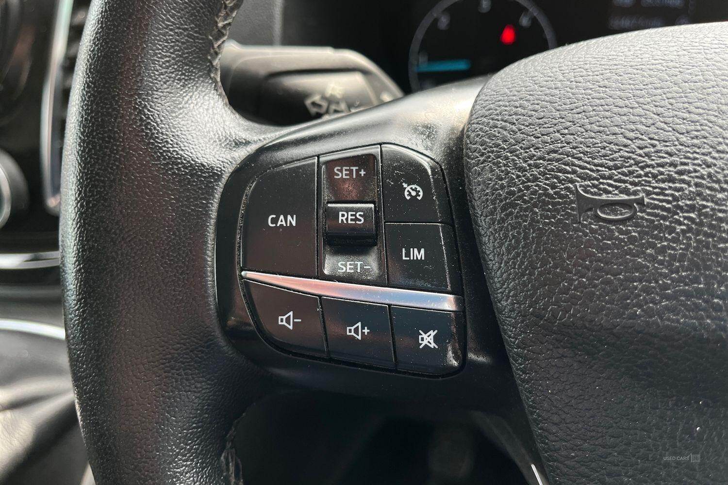Dec 2020 Ford Transit Custom 2.0 EcoBlue 130ps Low Roof Limited Van
