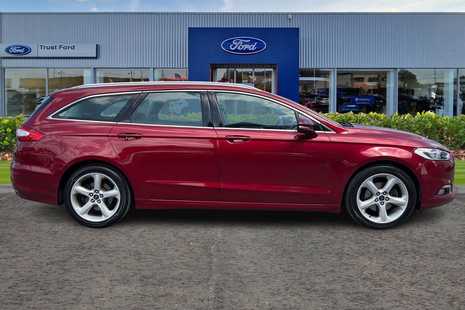 May 2017 Ford Mondeo 2.0 TDCi 180 Titanium 5dr