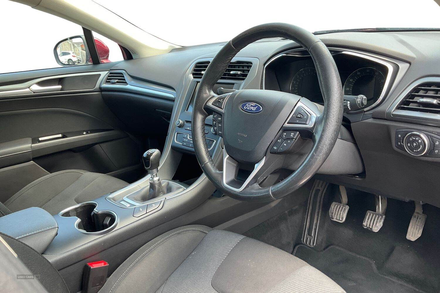 May 2017 Ford Mondeo 2.0 TDCi 180 Titanium 5dr