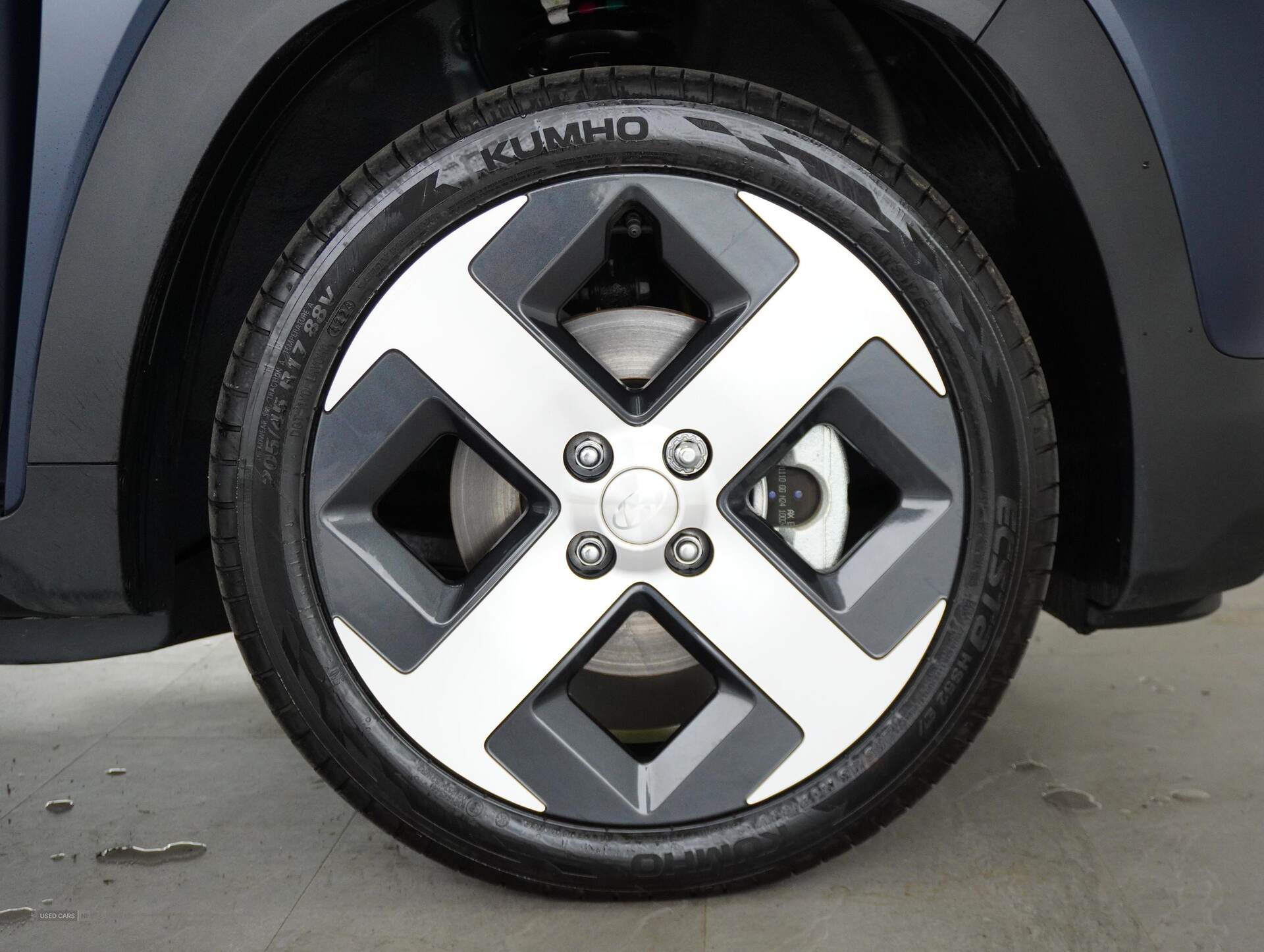  2025 Hyundai  INSTER Long Range 49kWh 02 SUV 5dr Electric Auto (115 ps)