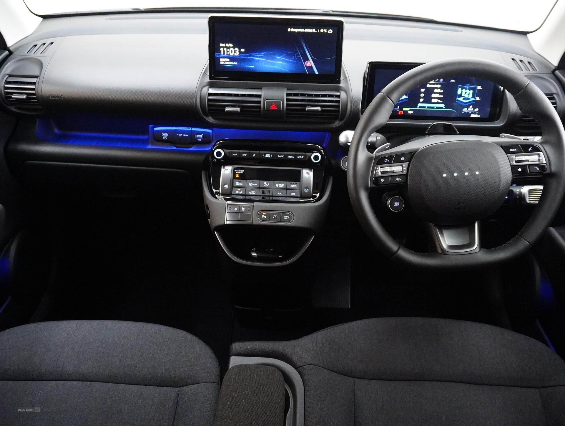  2025 Hyundai  INSTER Long Range 49kWh 02 SUV 5dr Electric Auto (115 ps)