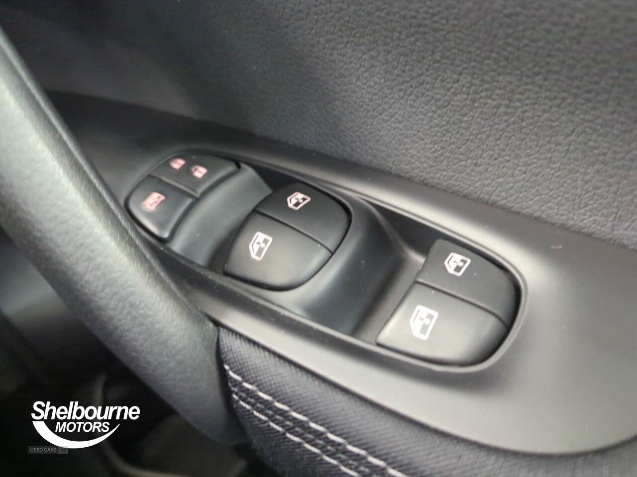 Nov 2020 Nissan Qashqai 1.3 DiG-T 160 [157] N-Connecta 5dr DCT Glass Roof