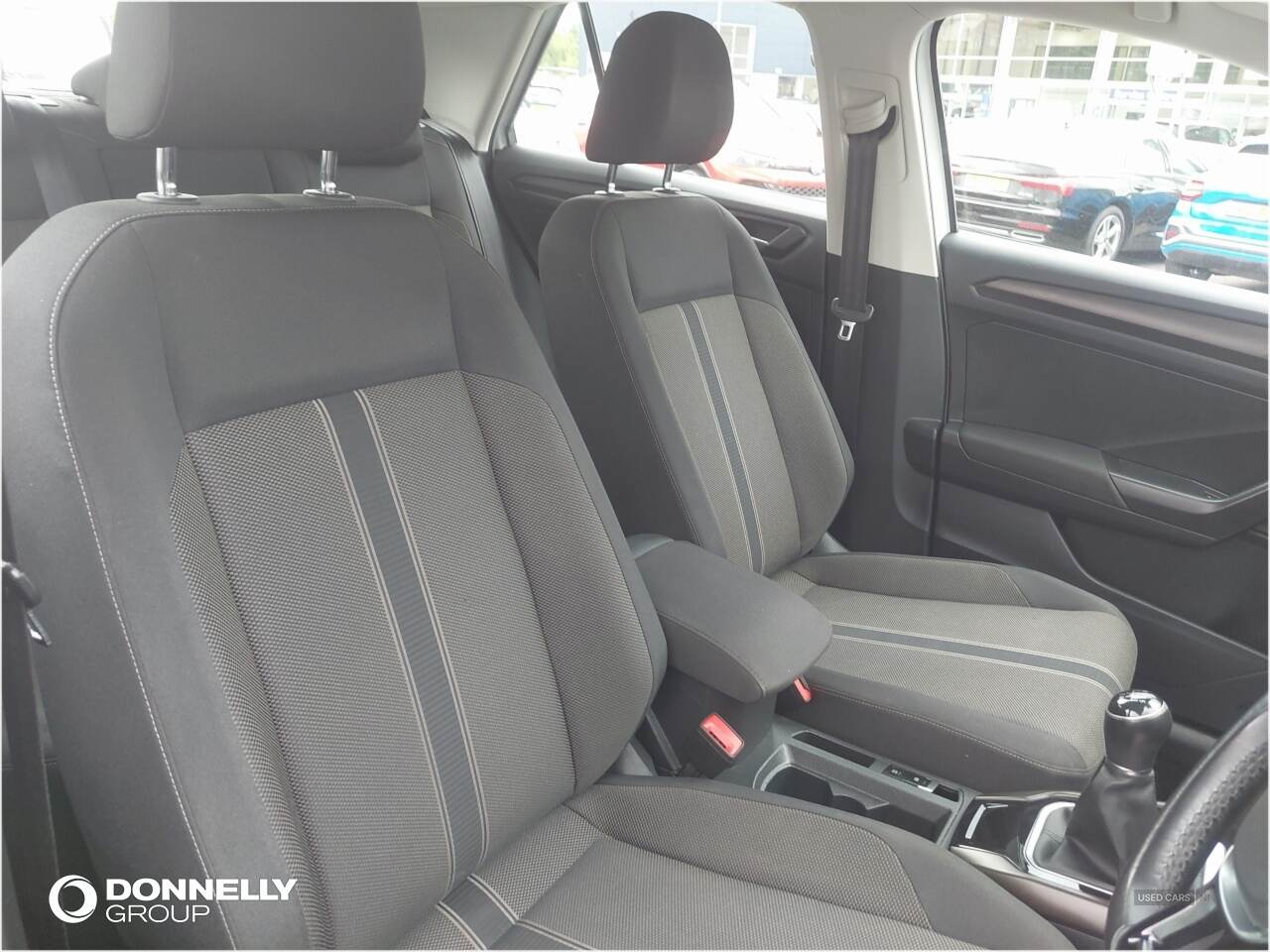 Feb 2020 Volkswagen T-Roc 1.0 TSI SE 5dr