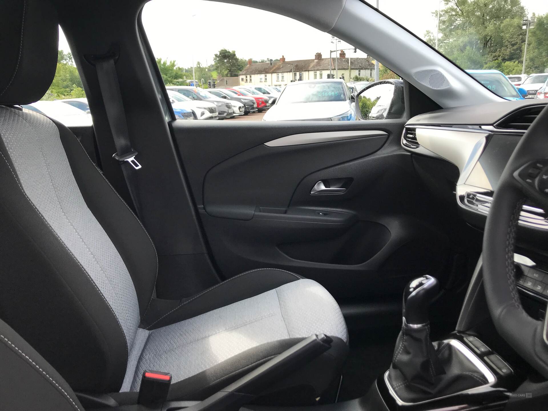 Oct 2023 Vauxhall Corsa 1.2 Design 5dr