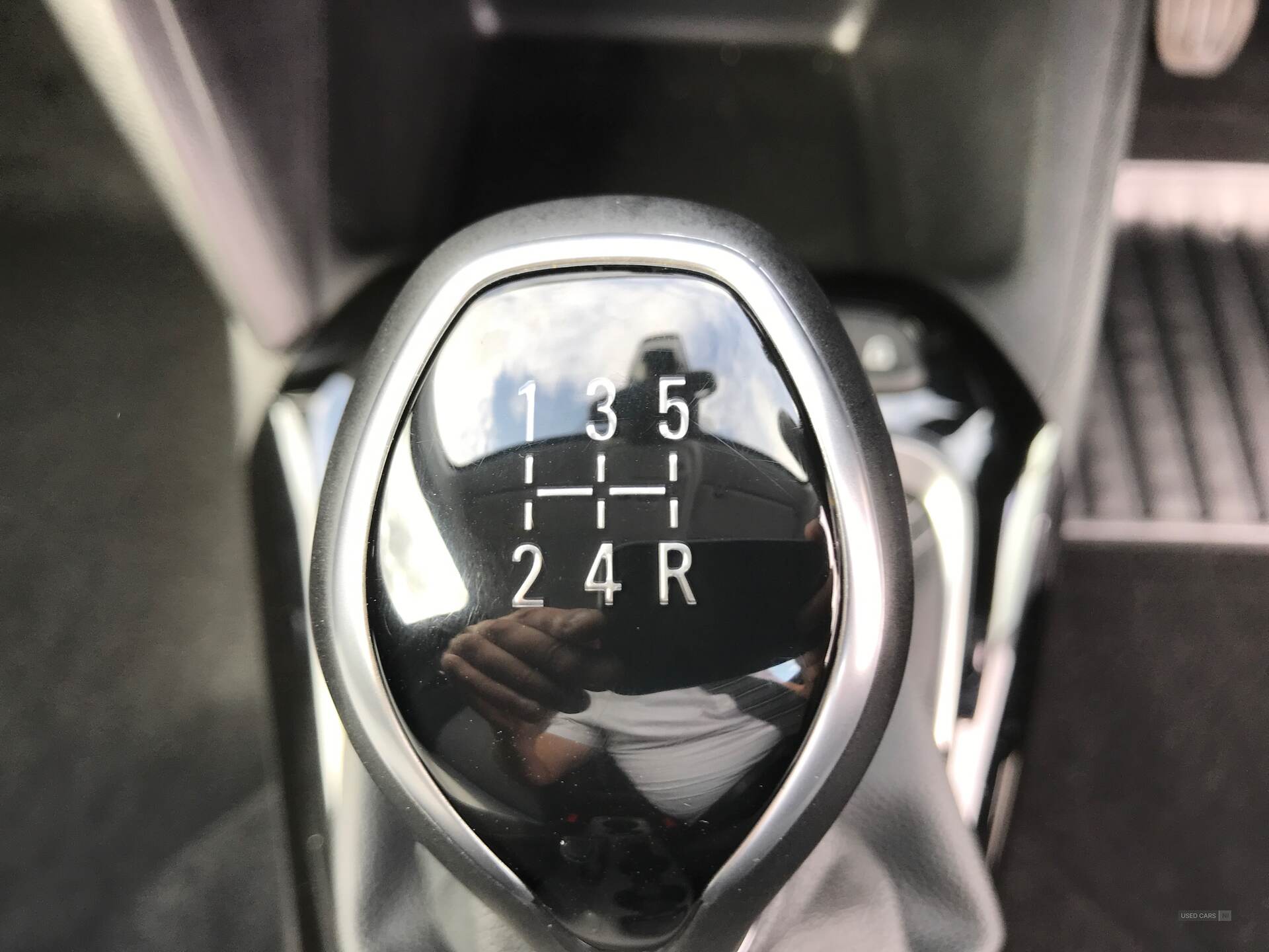 Oct 2023 Vauxhall Corsa 1.2 Design 5dr