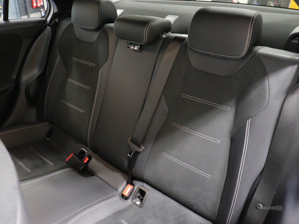 Jan 2022 Mercedes-Benz A Class A250e AMG Line Executive Edition 4dr Auto