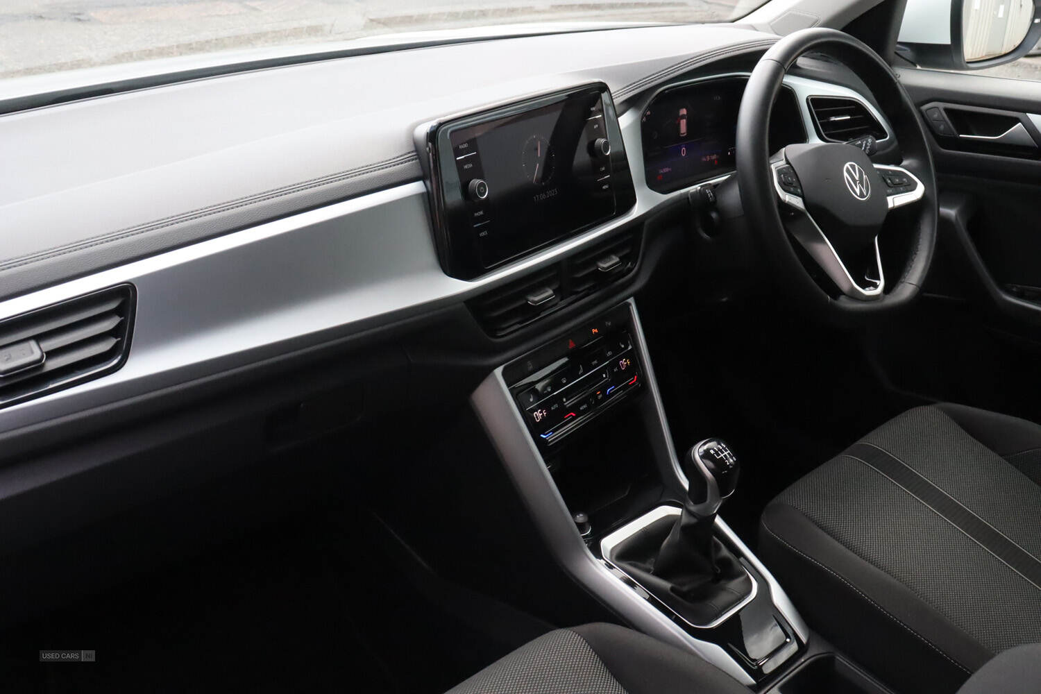 Mar 2023 Volkswagen T-Roc 1.5 TSI Life 5dr