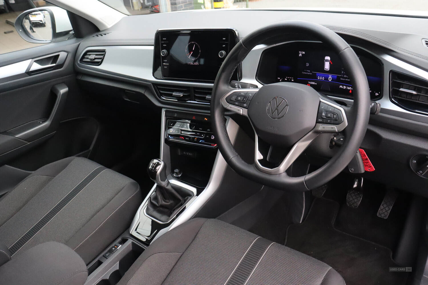 Mar 2023 Volkswagen T-Roc 1.5 TSI Life 5dr