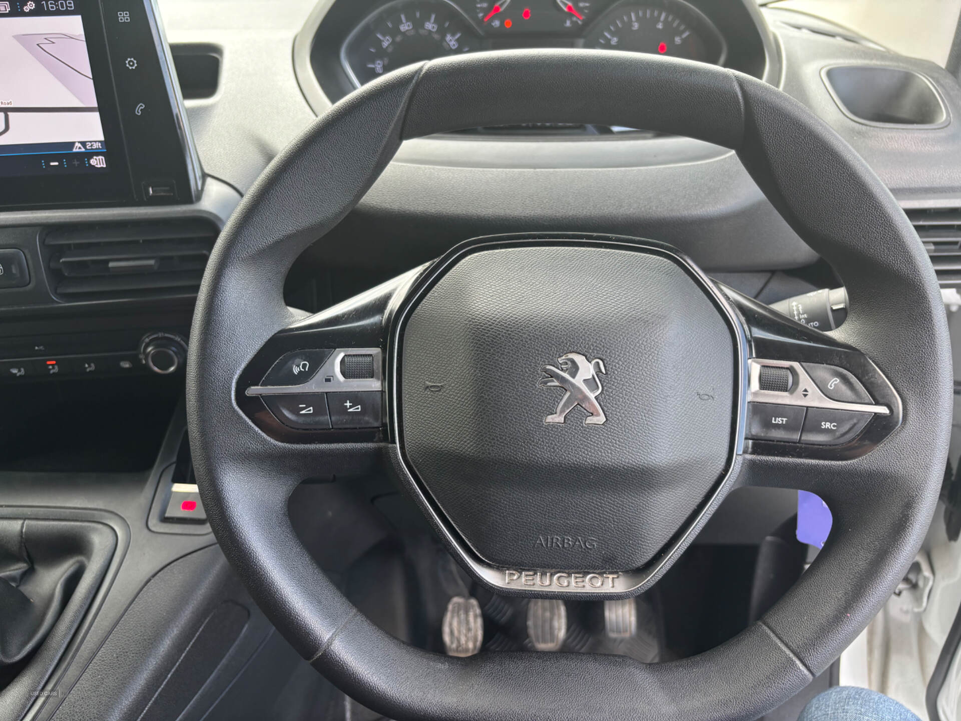 Peugeot Partner STANDARD DIESEL in Down