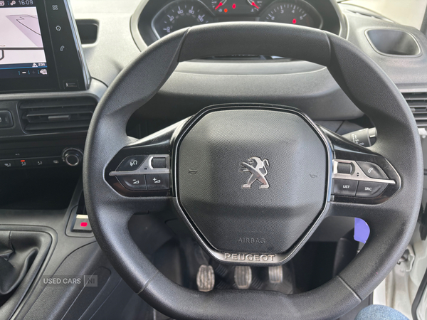Peugeot Partner STANDARD DIESEL in Down