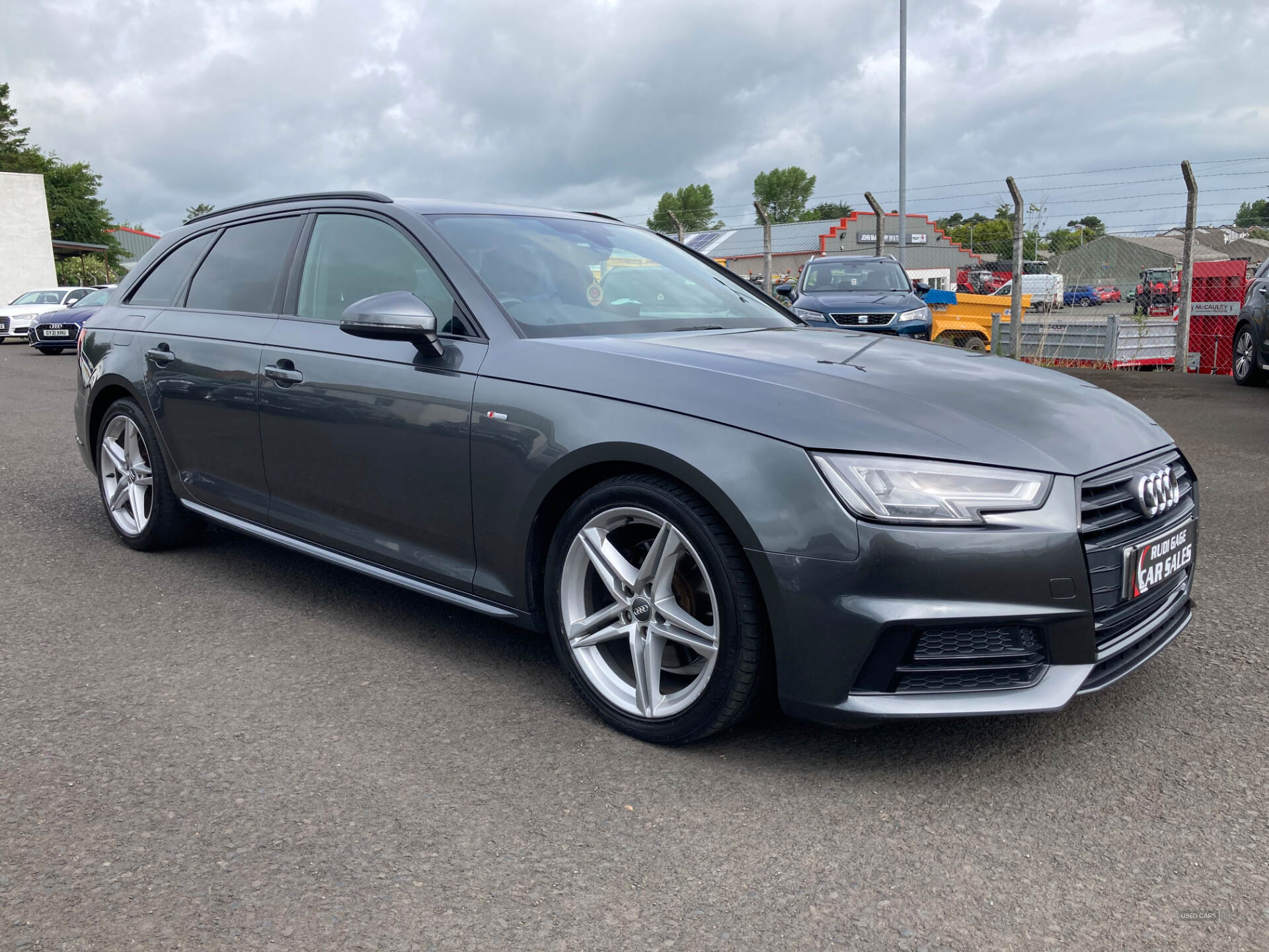 Audi A4 DIESEL AVANT in Antrim