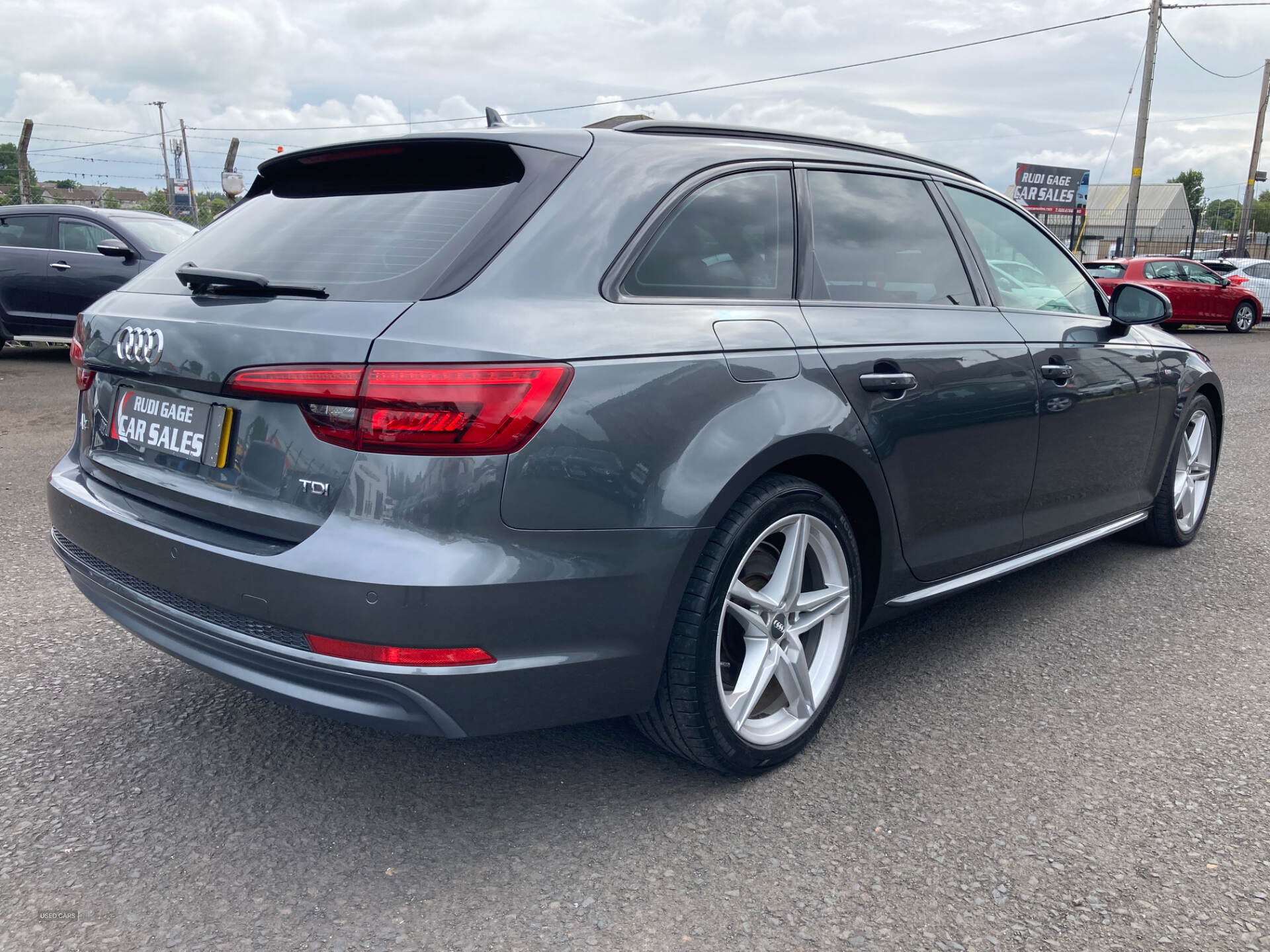 Audi A4 DIESEL AVANT in Antrim