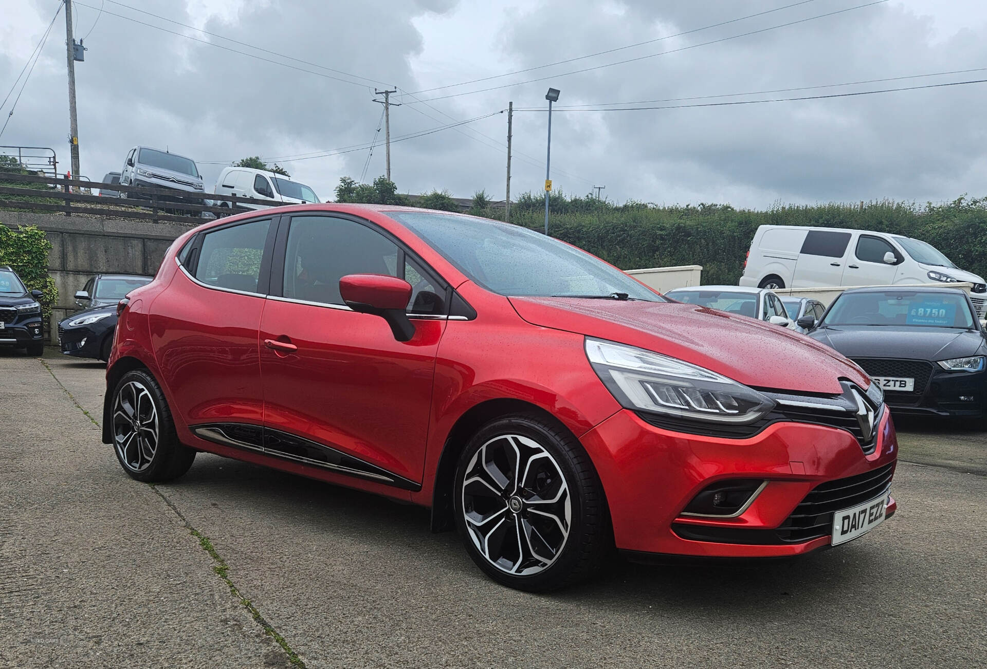 Renault Clio DIESEL HATCHBACK in Derry / Londonderry