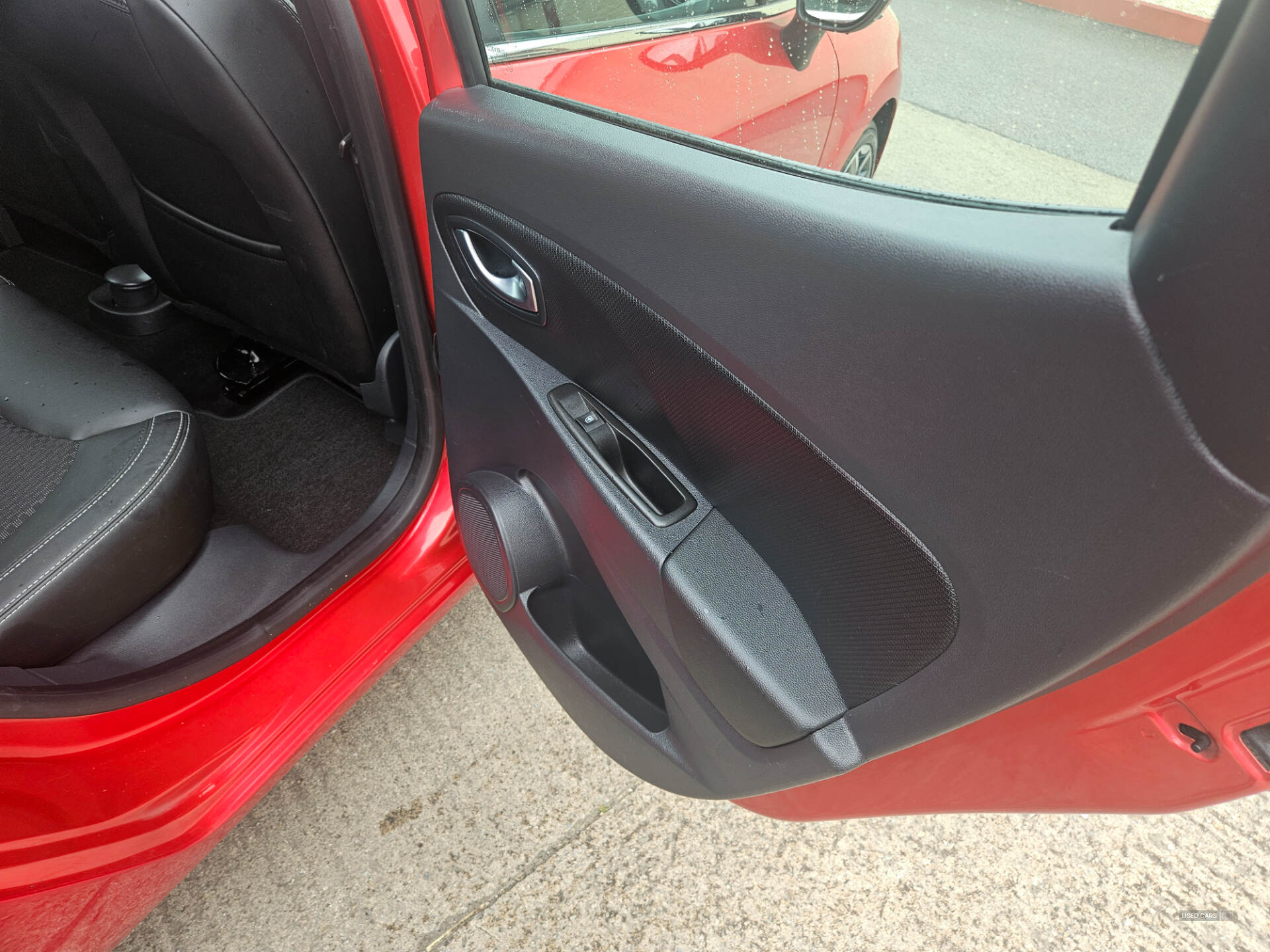 Renault Clio DIESEL HATCHBACK in Derry / Londonderry