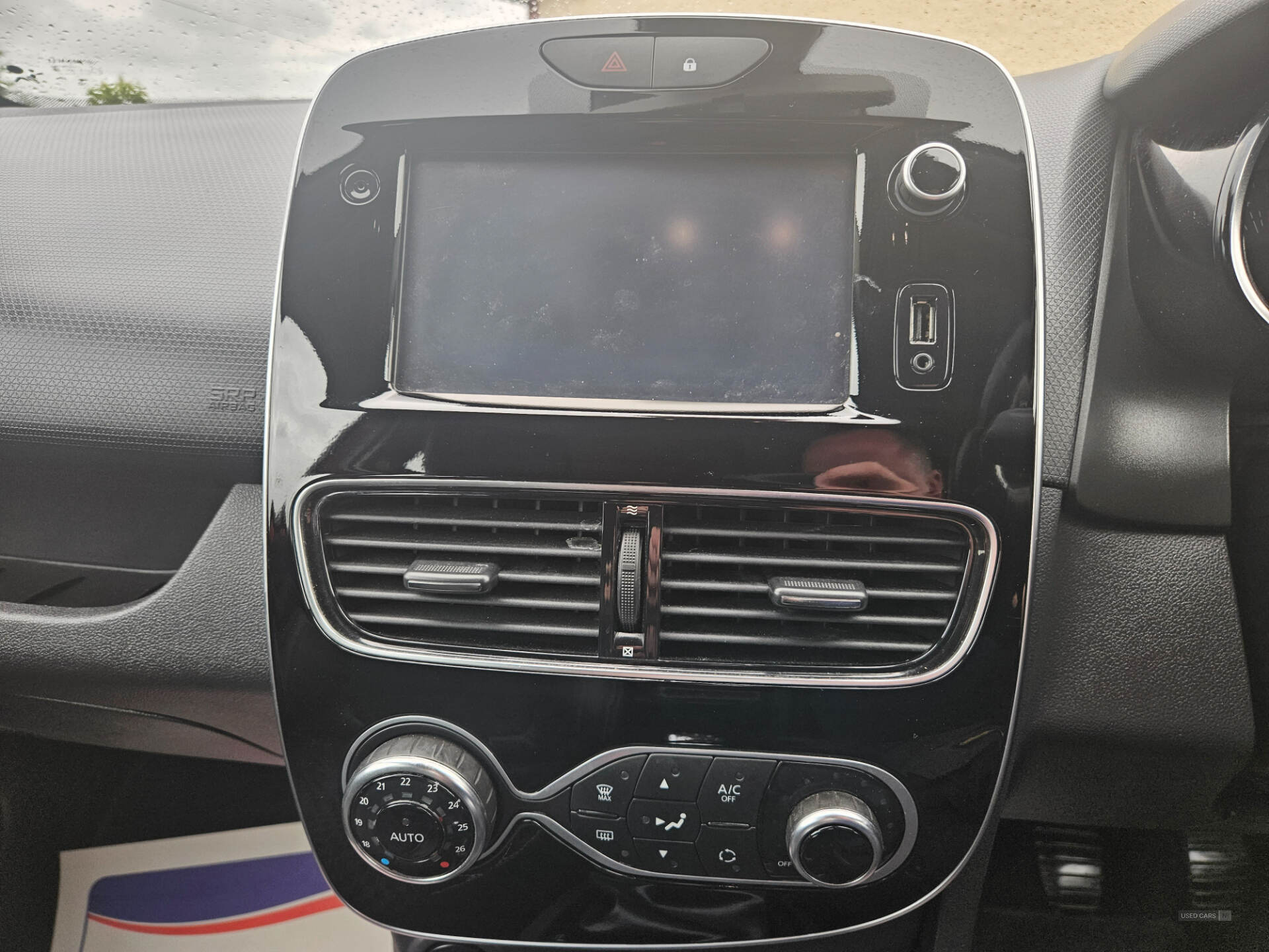 Renault Clio DIESEL HATCHBACK in Derry / Londonderry