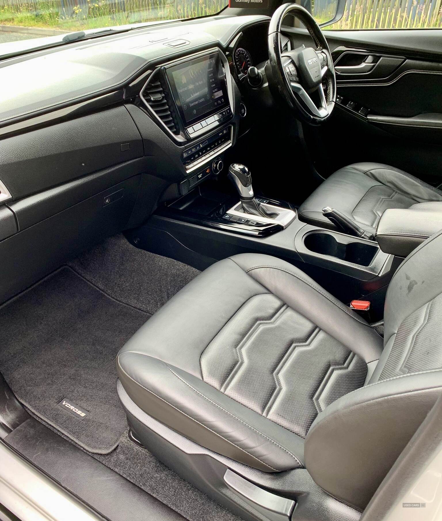 Jun 2023 Isuzu D-Max 1.9 V-Cross Double Cab 4x4 Auto