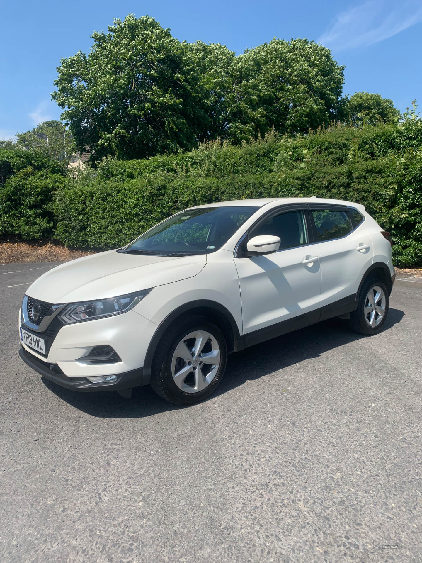 Nissan Qashqai DIESEL HATCHBACK in Down