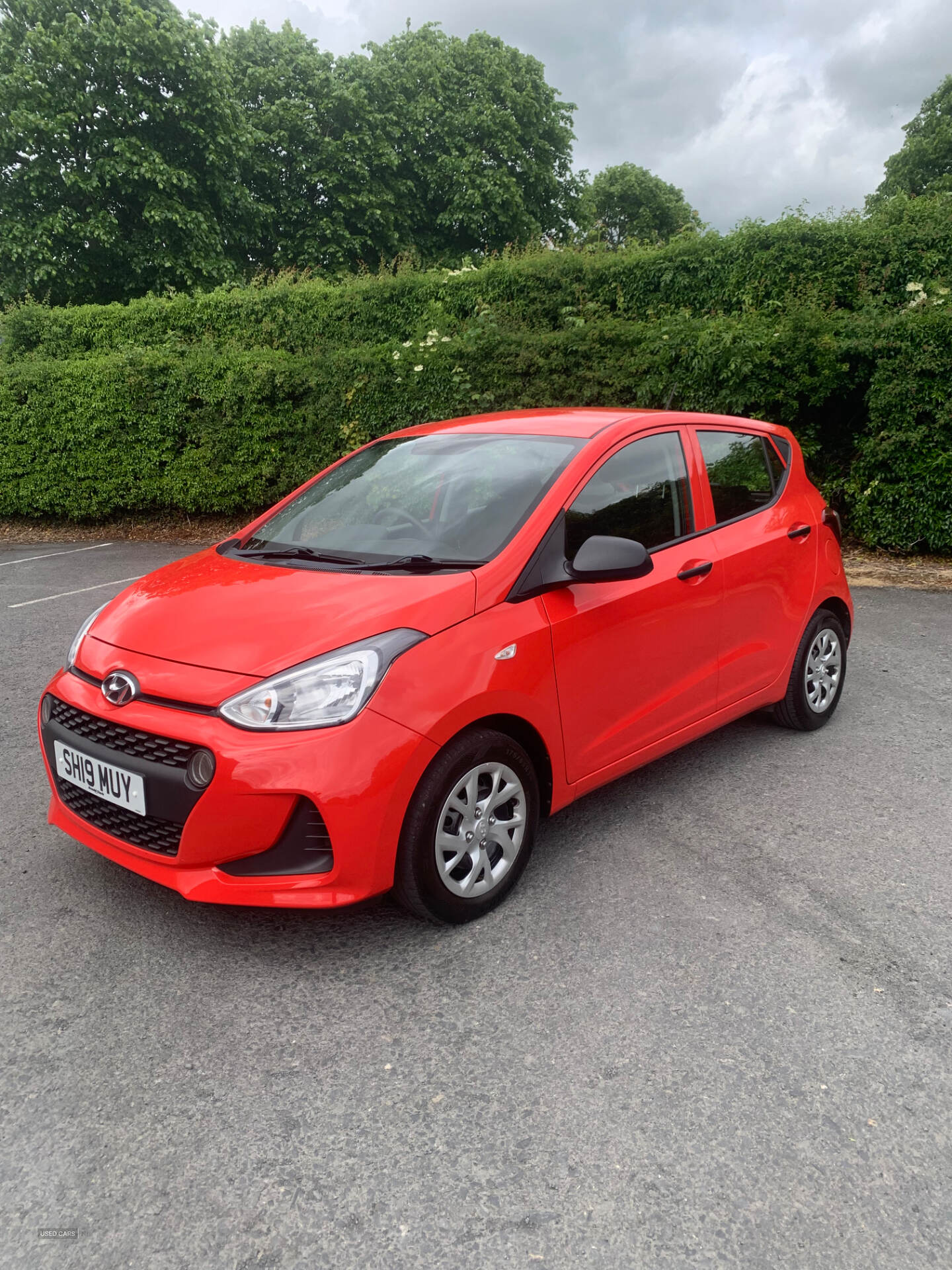 Hyundai i10 HATCHBACK in Down